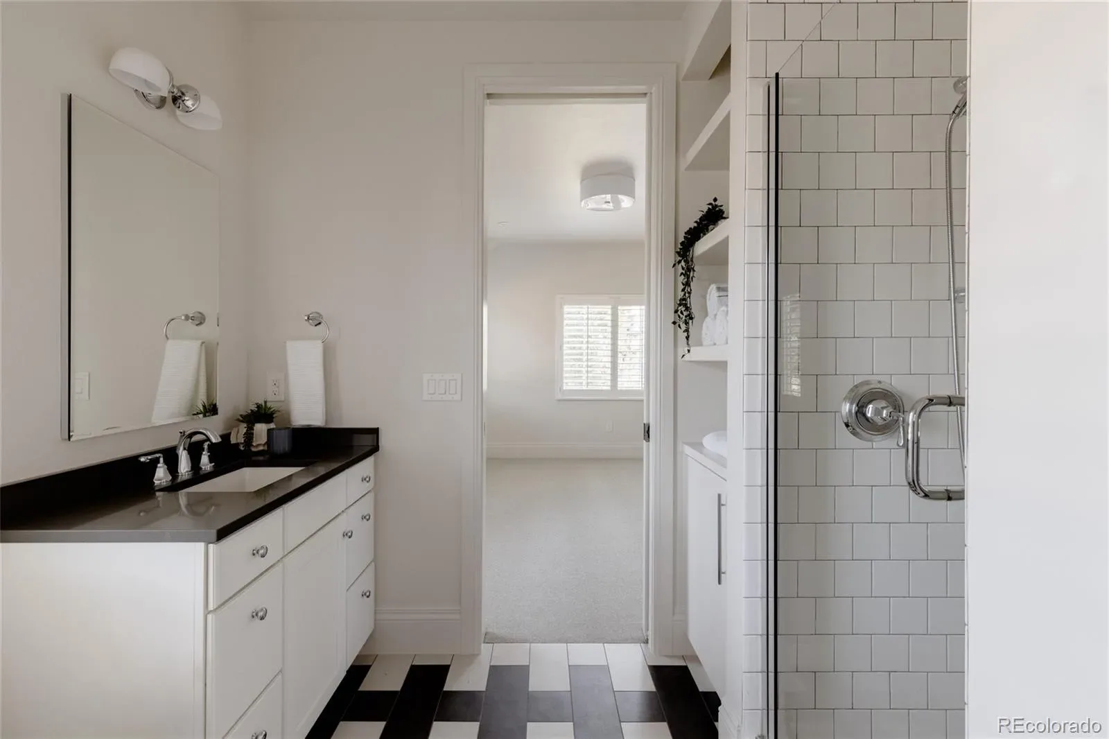 03232026042338 1600 33