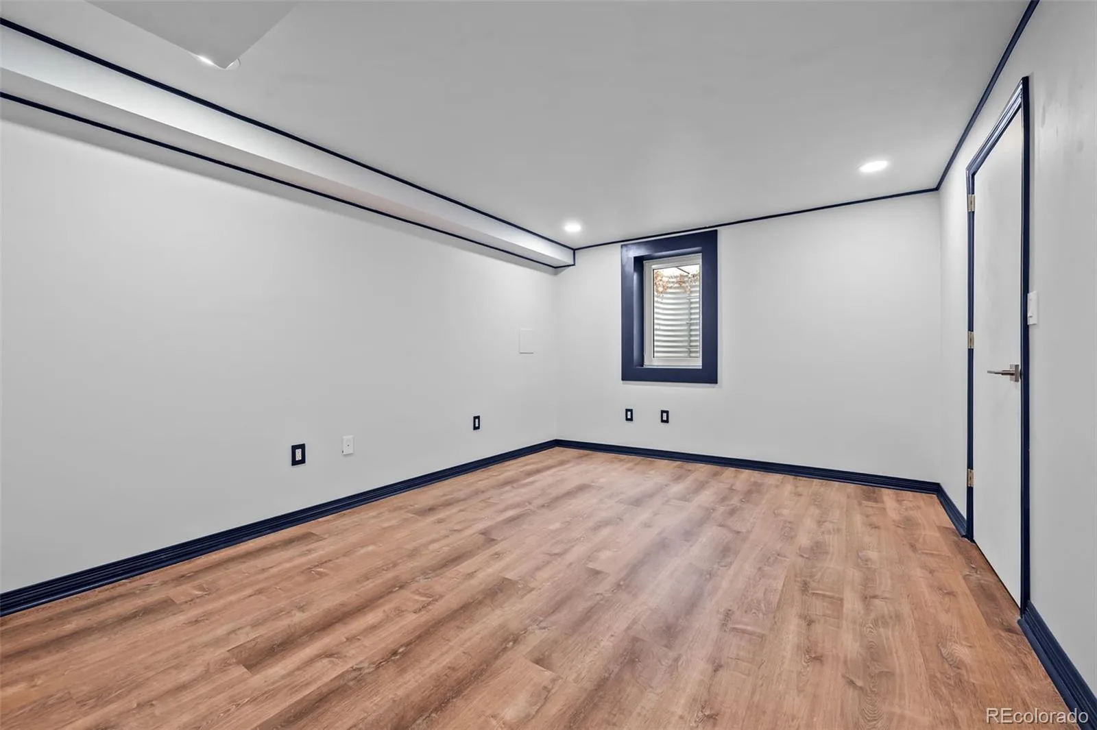 8866 Estes Street Broomfield CO 80021 MLS #REC5083476 06112026023345 1600 15