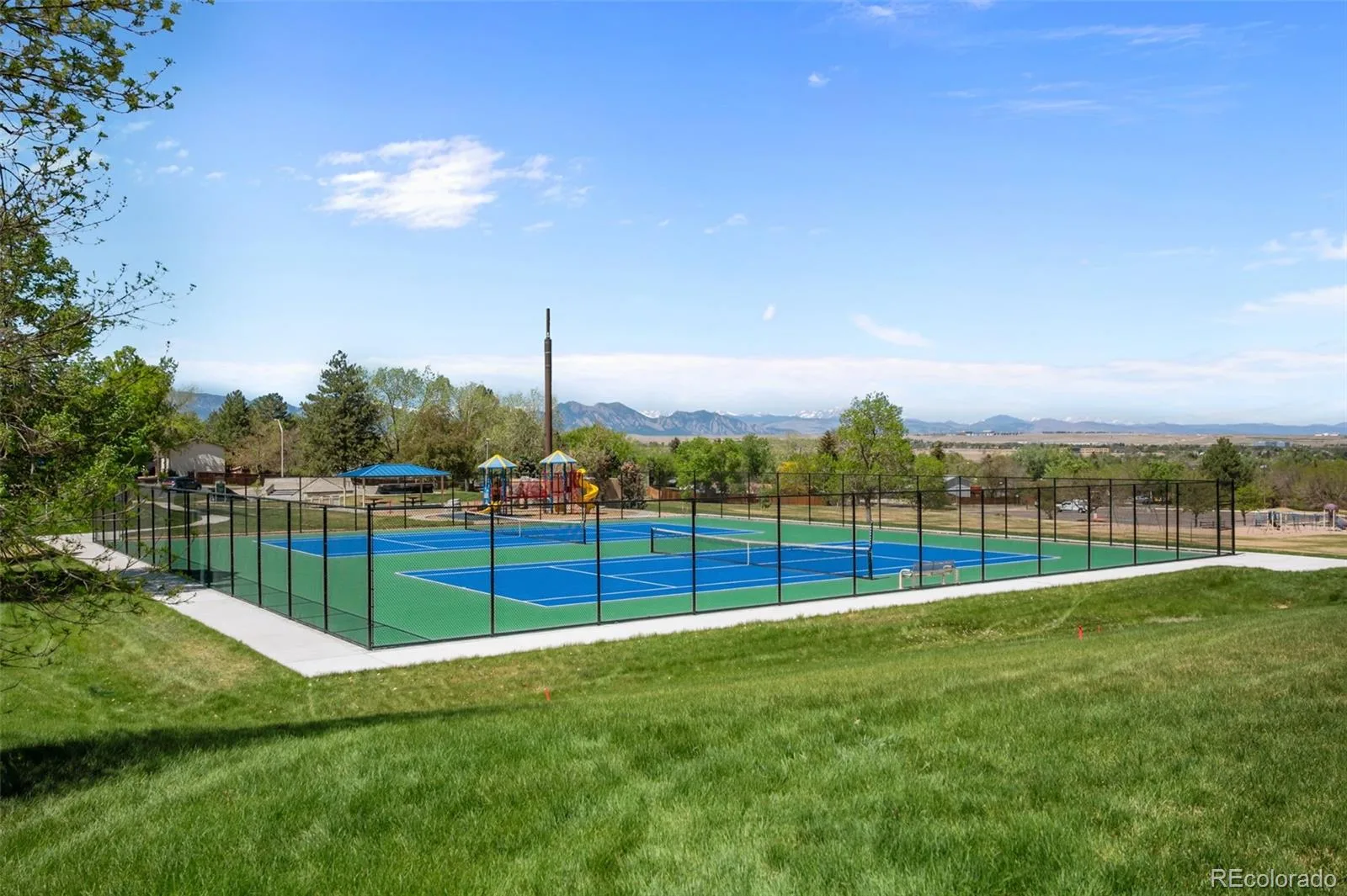 8866 Estes Street Broomfield CO 80021 MLS #REC5083476 06112026023345 1600 22