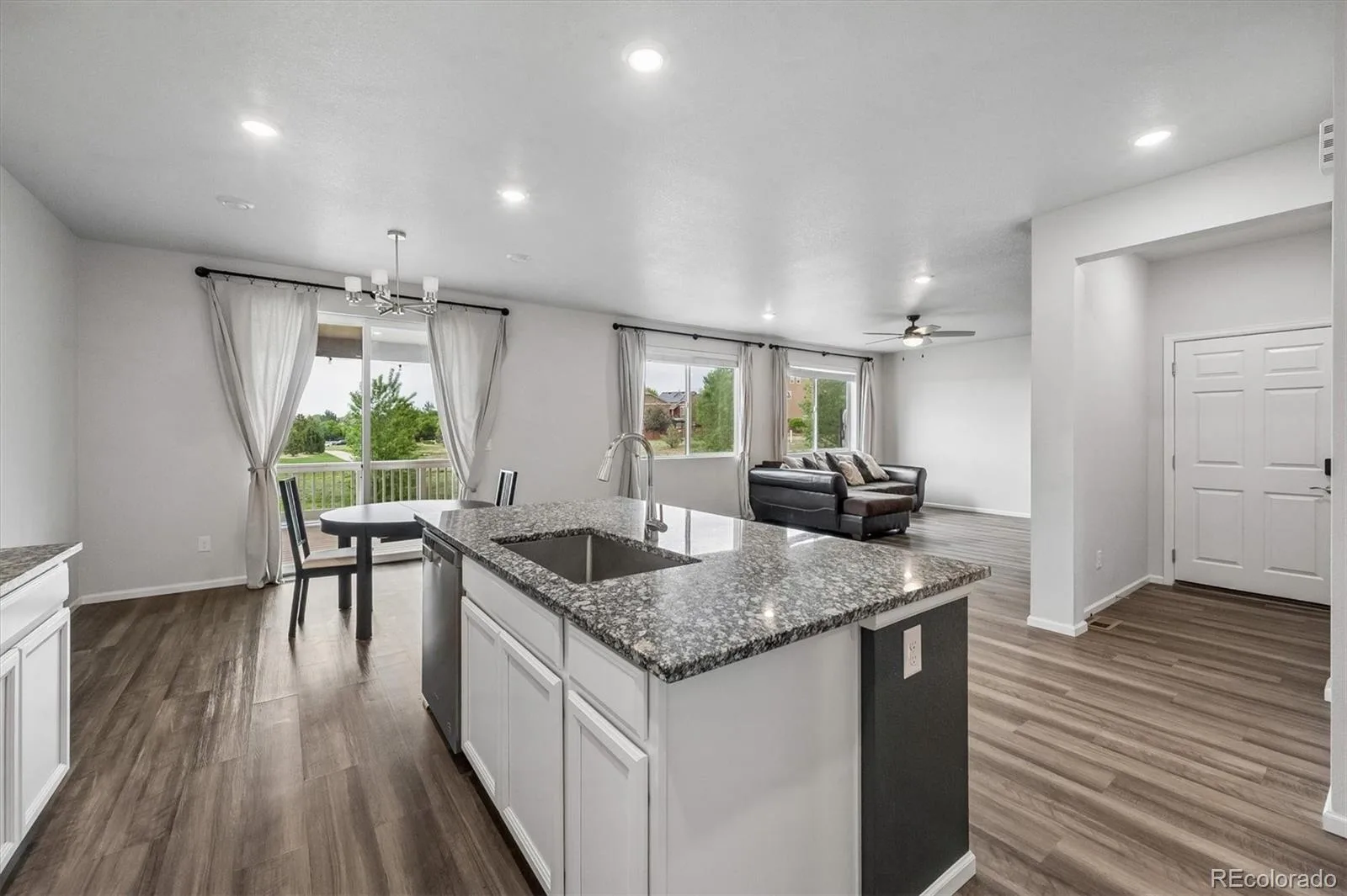 4126 S Netherland Circle Aurora CO 80013 MLS #REC5084010 06172026175200 1600 6