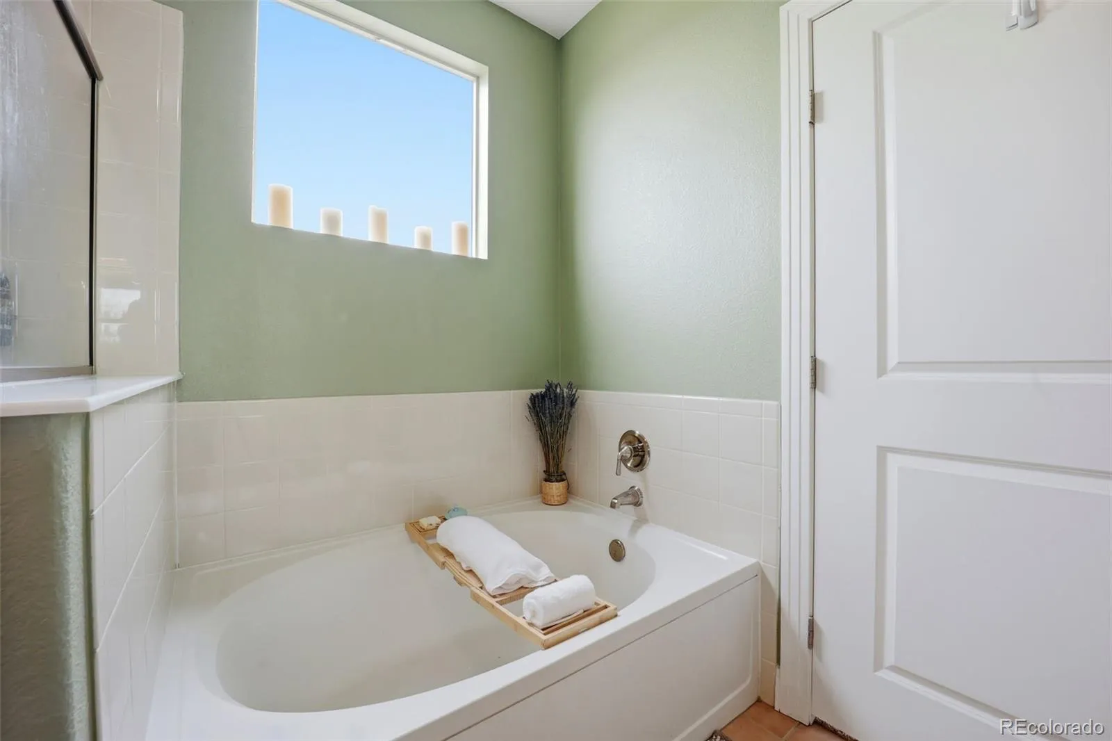 9079 E Panorama Circle #512 Englewood CO 80112 | MLS #REC5085355 04262026043439 1600 23