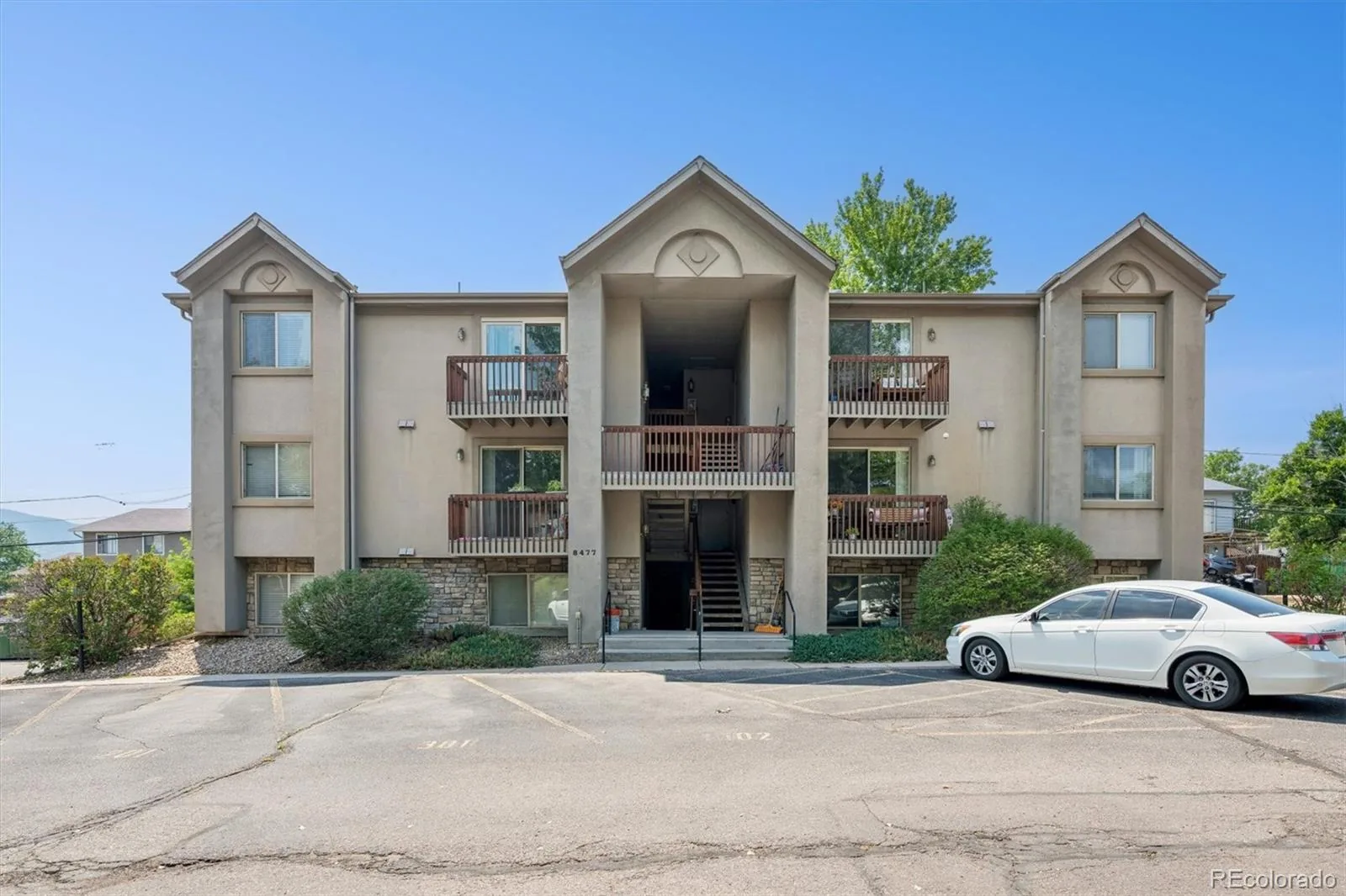 8477 S Reed Street #2-202 Littleton CO 80128 | MLS #REC5088271 07092026163941 1600 1