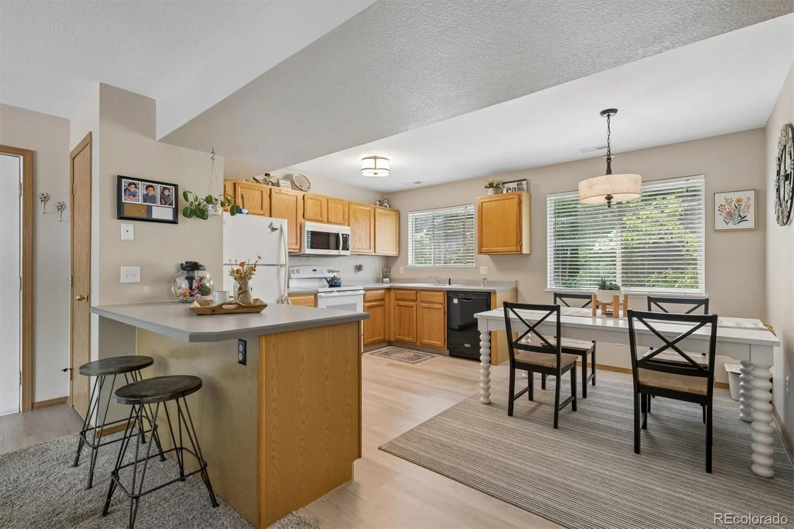 8477 S Reed Street #2-202 Littleton CO 80128 | MLS #REC5088271 07092026163941 1600 7