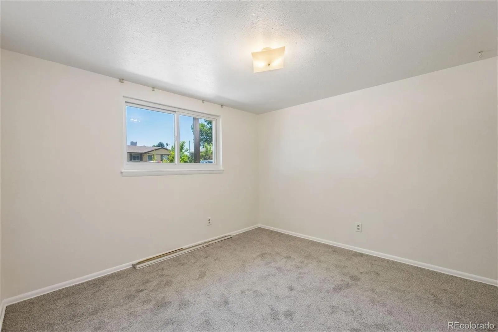 1841 S Saulsbury Court Lakewood CO 80232 | MLS #REC5088804 07182026220452 1600 14