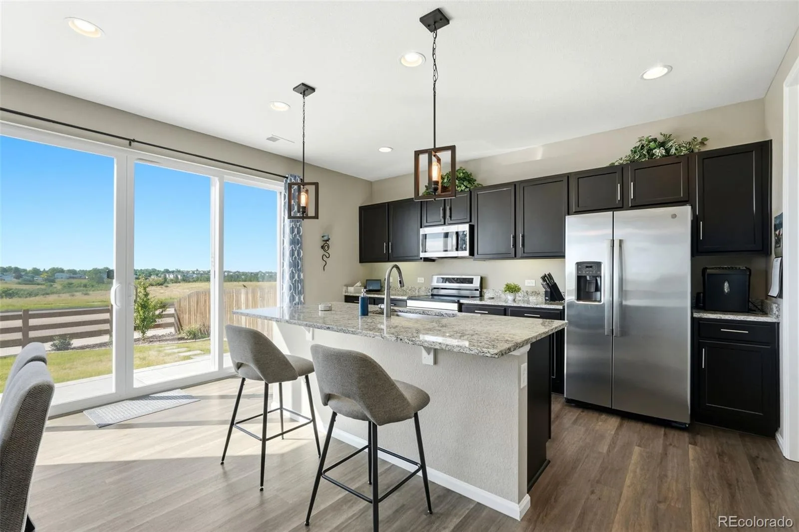 359 Vista Cliff Circle Castle Rock CO 80104 | MLS #REC5093059 08212026185351 1600 13
