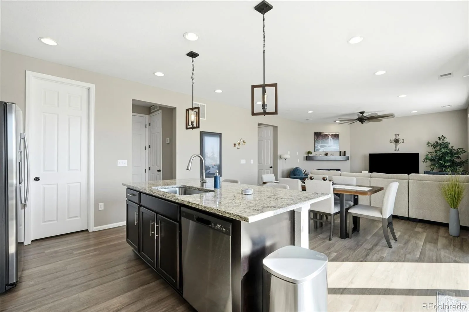 359 Vista Cliff Circle Castle Rock CO 80104 | MLS #REC5093059 08212026185351 1600 14