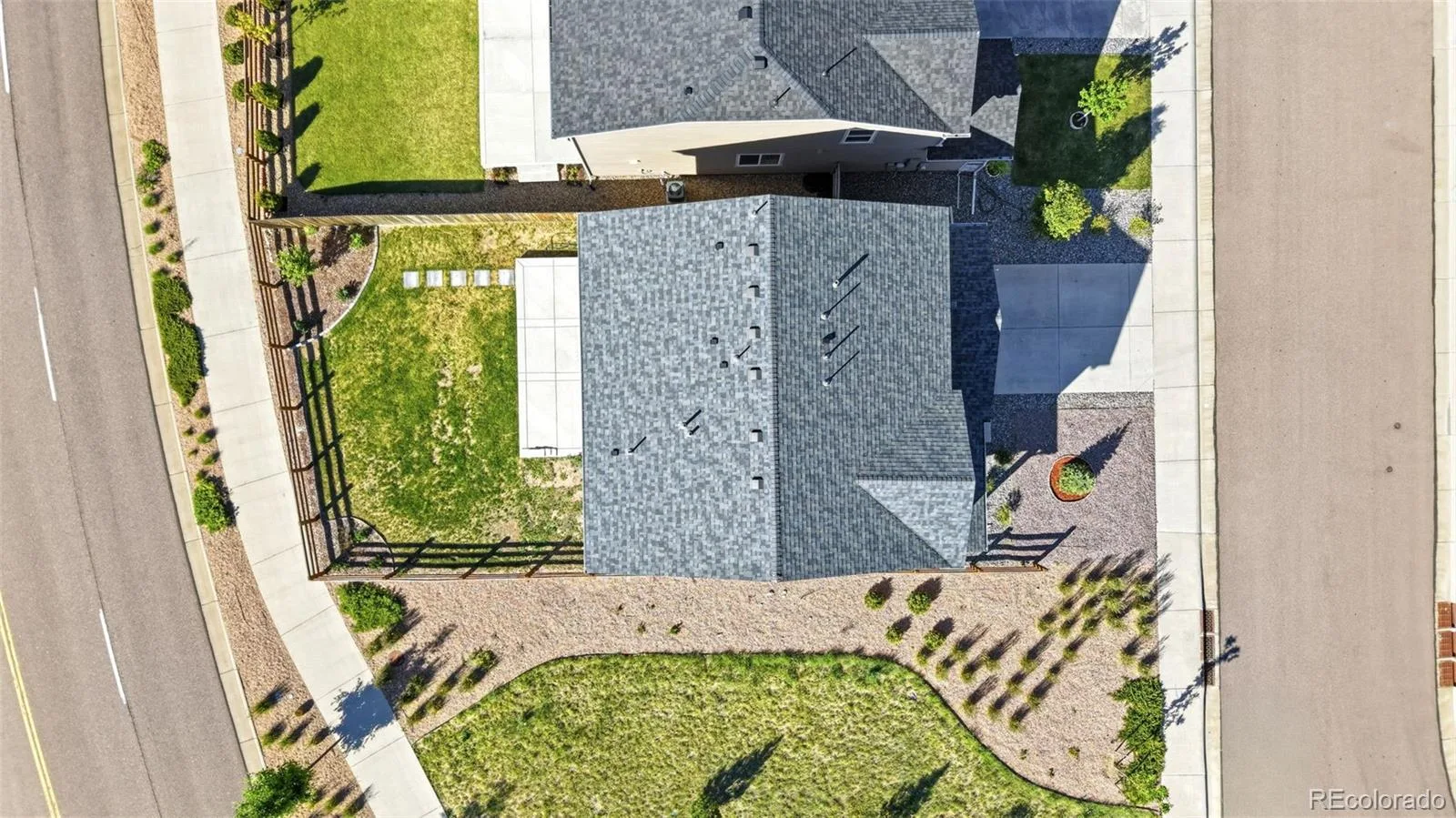 359 Vista Cliff Circle Castle Rock CO 80104 | MLS #REC5093059 08212026185351 1600 36
