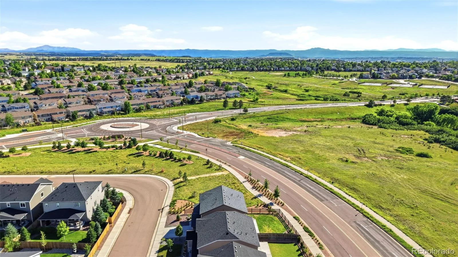 359 Vista Cliff Circle Castle Rock CO 80104 | MLS #REC5093059 08212026185351 1600 42