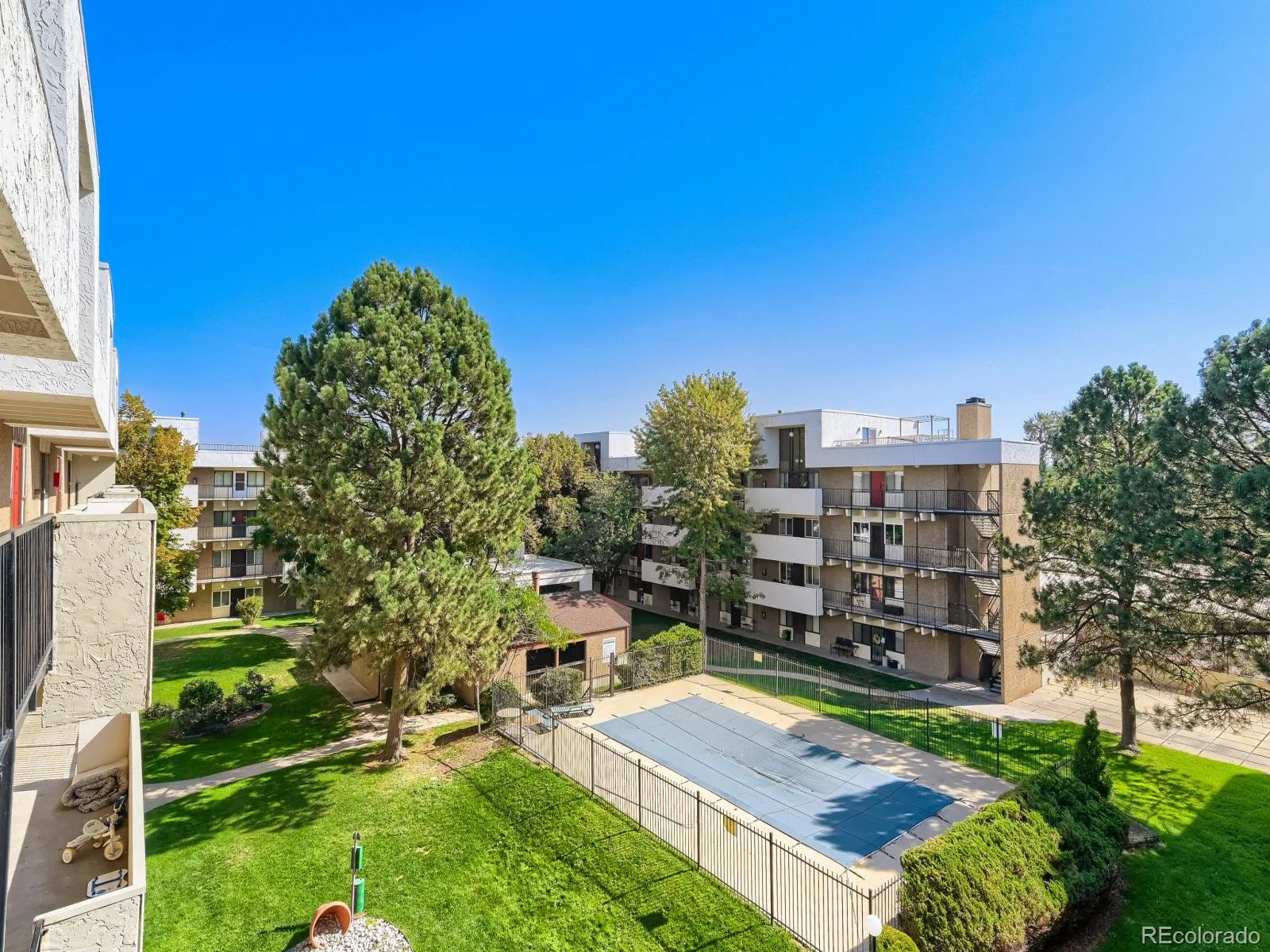 384 S Ironton Street #401 Aurora CO 80012 | MLS #REC5096711 08272026204807 1600 16