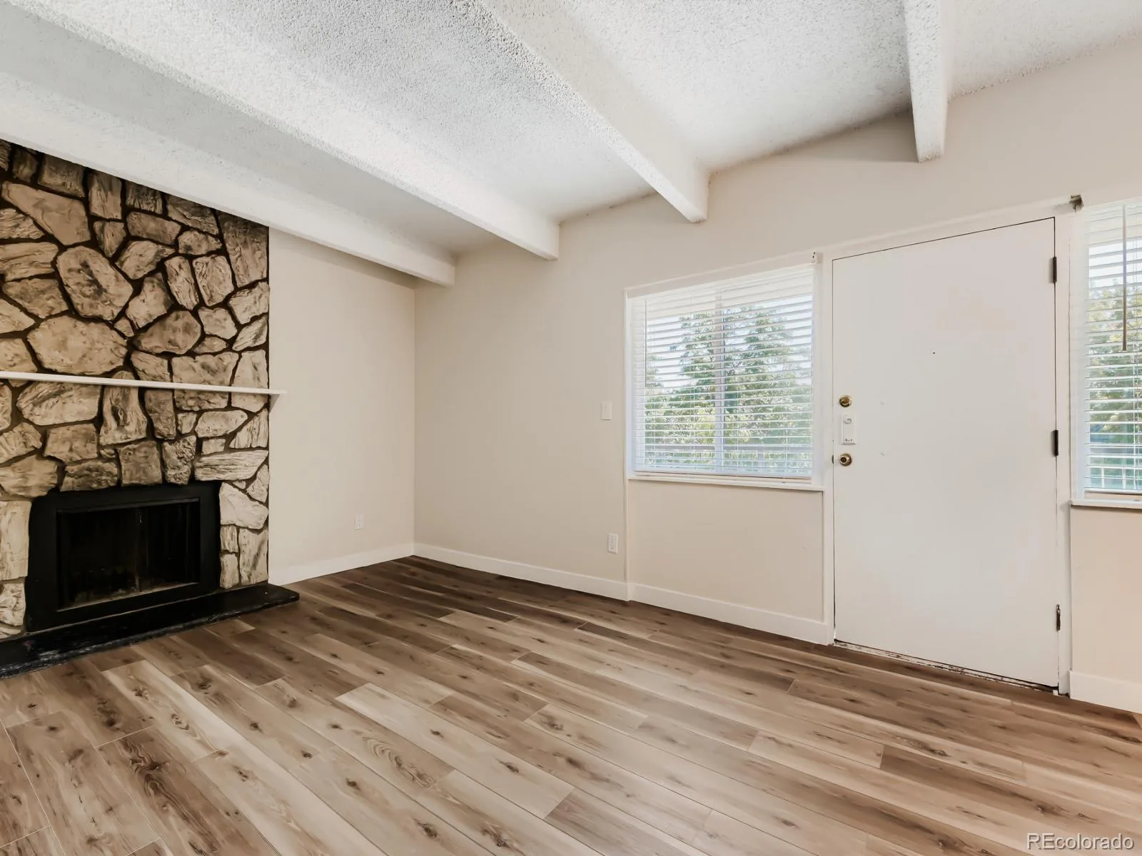 384 S Ironton Street #401 Aurora CO 80012 | MLS #REC5096711 08272026204807 1600 6