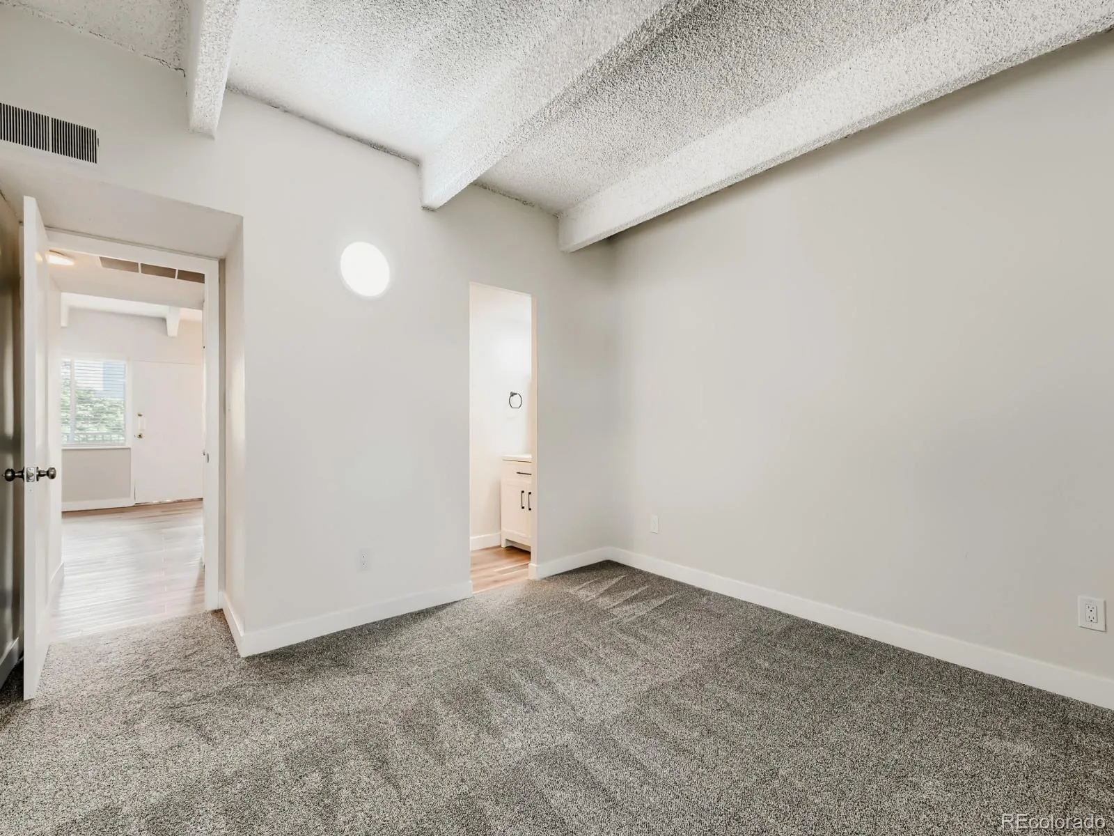 384 S Ironton Street #401 Aurora CO 80012 | MLS #REC5096711 08272026204807 1600 9