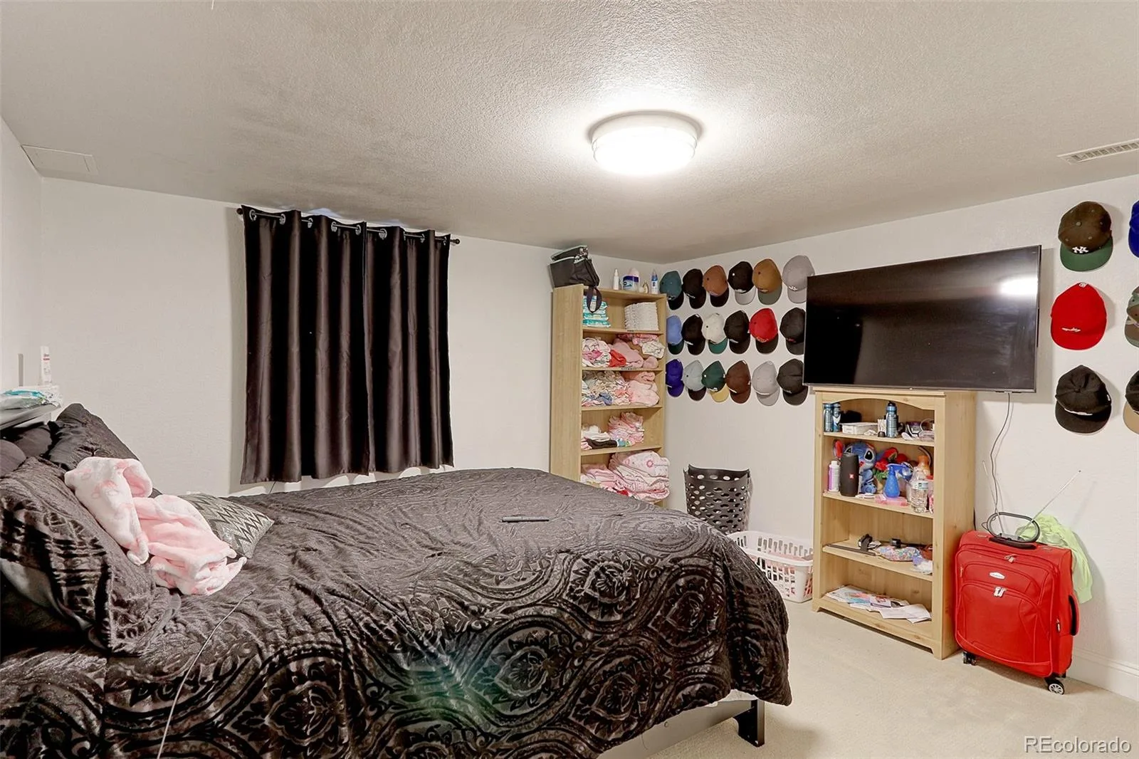 1879 S Winona Court Denver CO 80219 MLS #REC5097991 06102026182441 1600 24