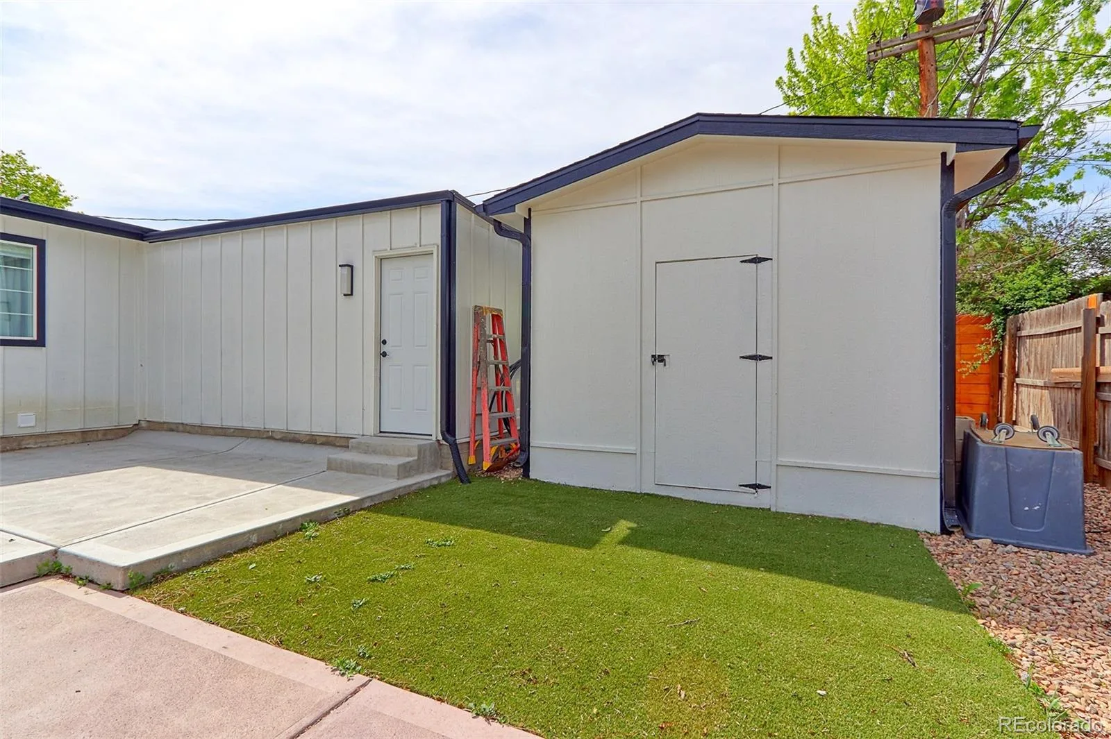 1879 S Winona Court Denver CO 80219 MLS #REC5097991 06102026182441 1600 28