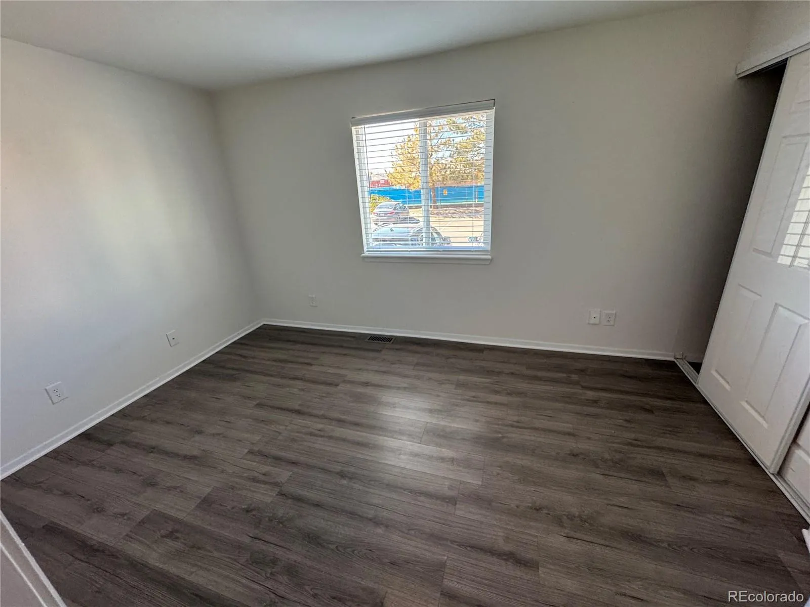 992 S Dearborn Way #7 Aurora CO 80012 MLS #REC5098665 05242026191557 1600 7