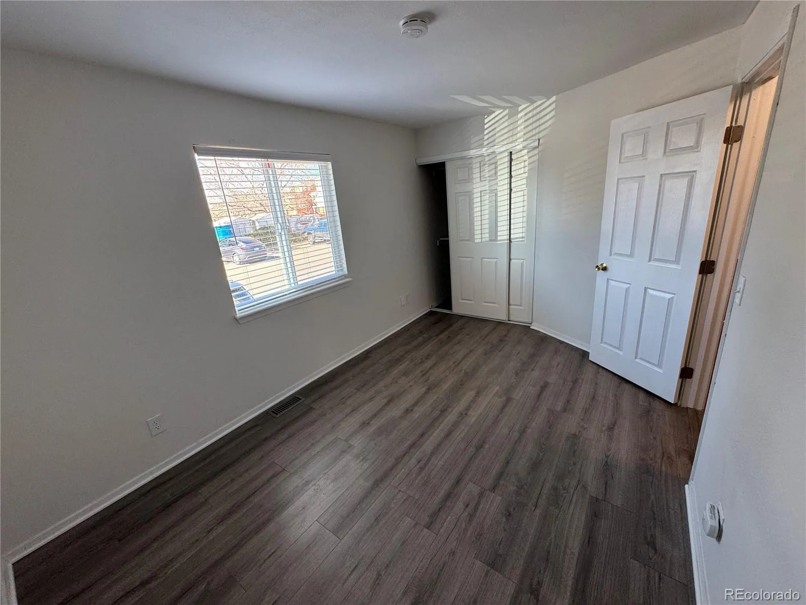 992 S Dearborn Way #7 Aurora CO 80012 MLS #REC5098665 05242026191557 1600 8
