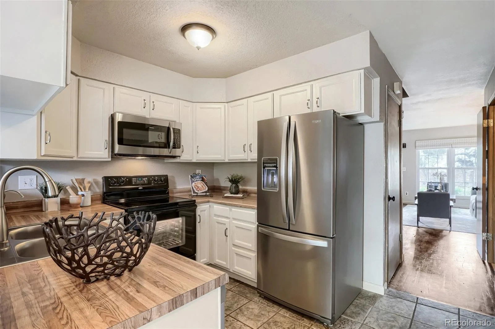 11913 E Kepner Drive Aurora CO 80012 | MLS #REC5098866 06052026064426 1600 10