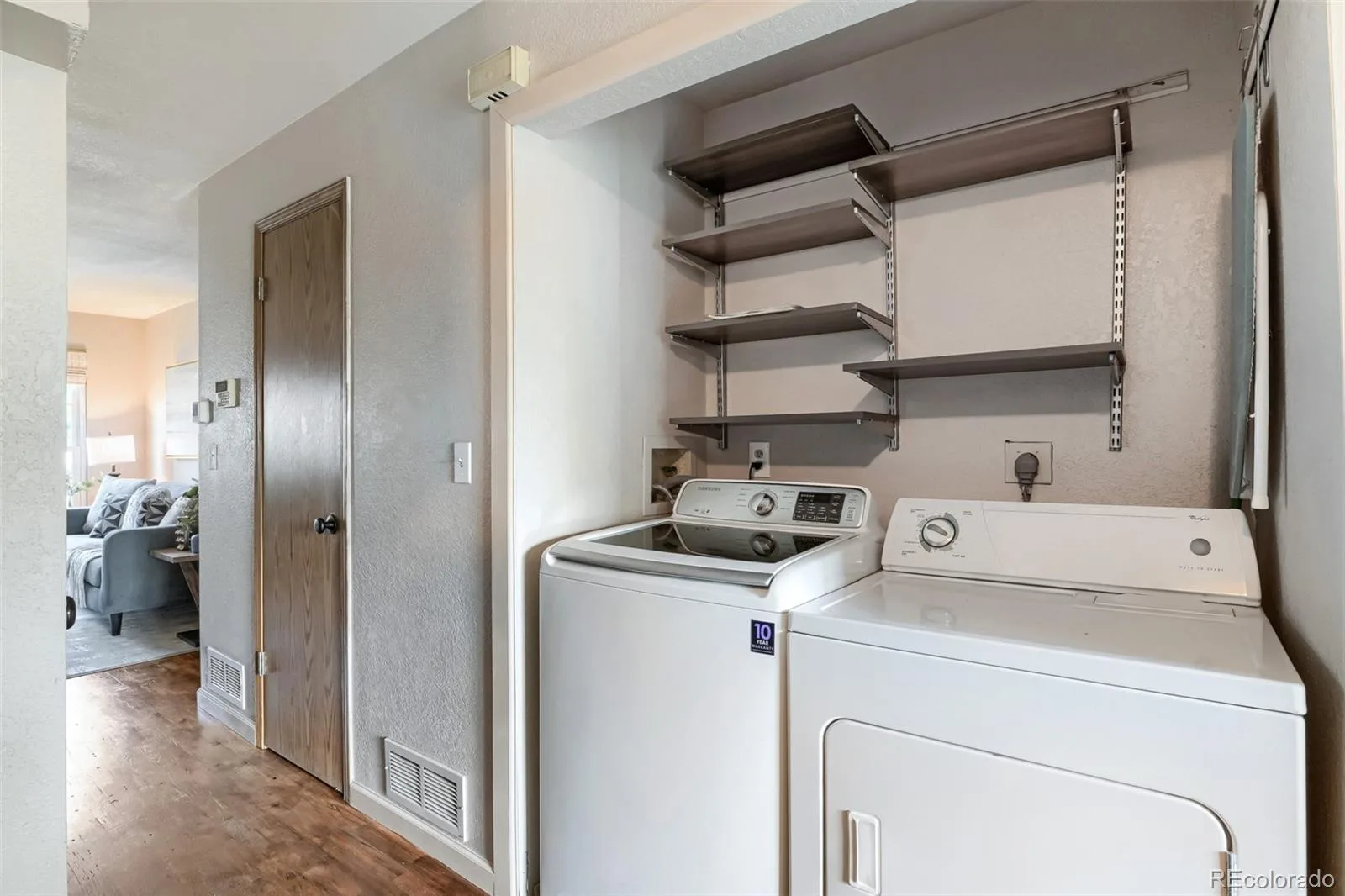 11913 E Kepner Drive Aurora CO 80012 | MLS #REC5098866 06052026064426 1600 13