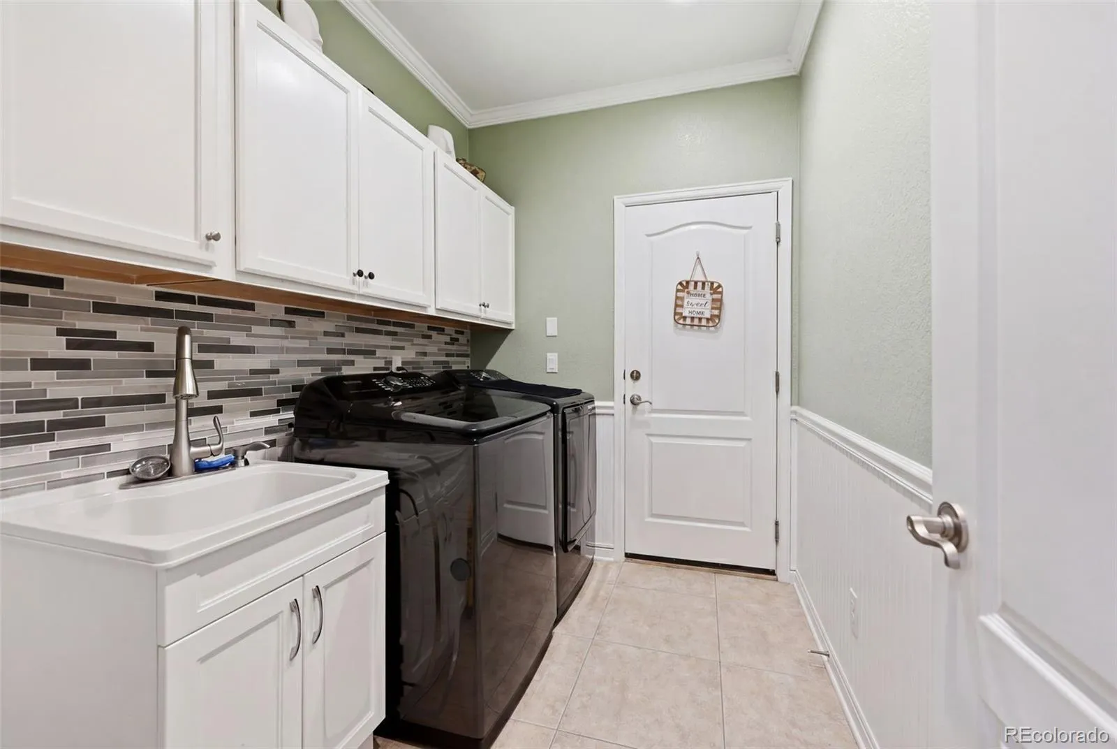 3198 S Nepal Way Aurora CO 80013 MLS #REC5101287 05082026032206 1600 11