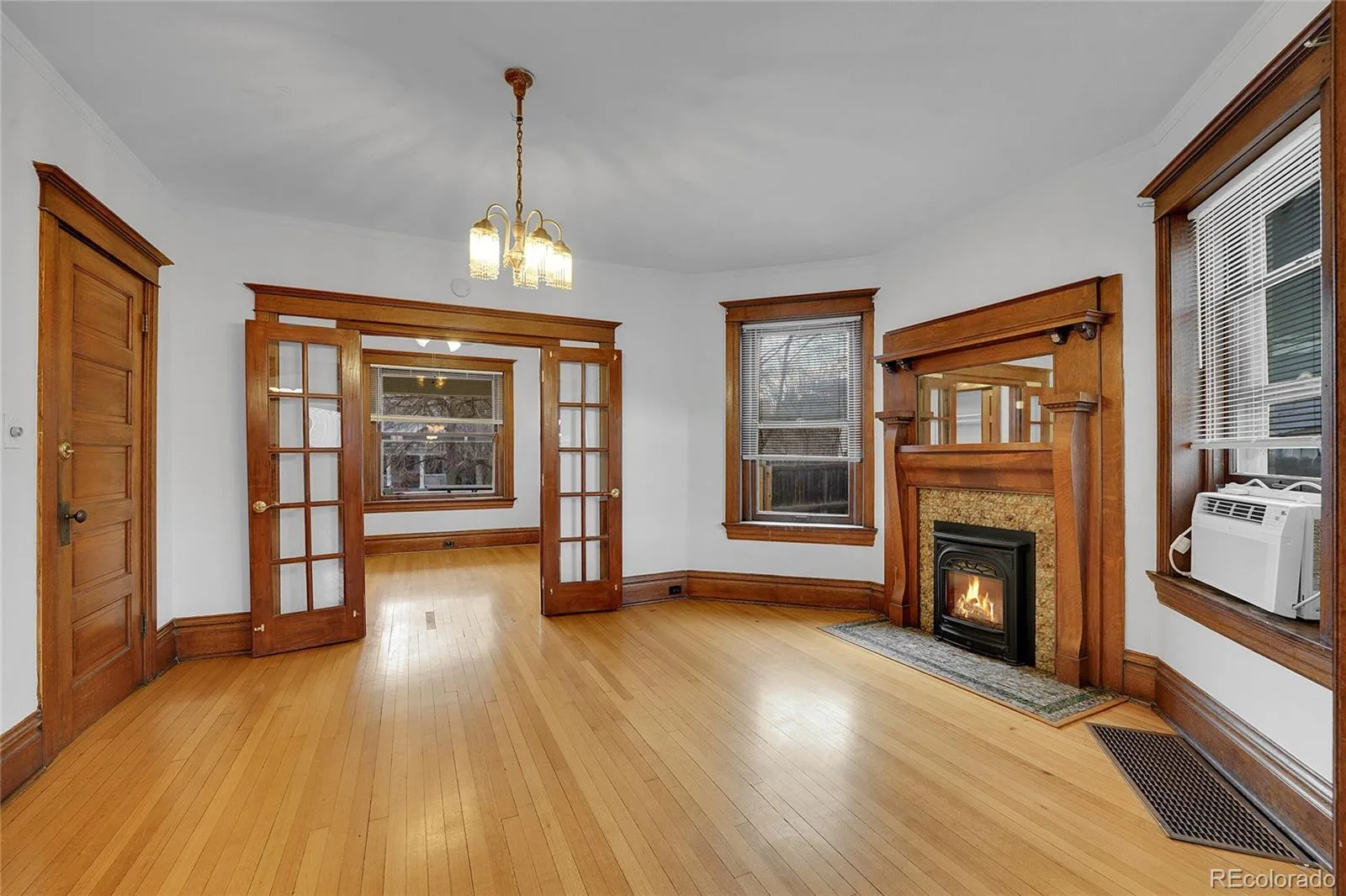 1411 Clayton Street Denver CO 80206 | MLS #REC5101816 07212026173524 1600 12