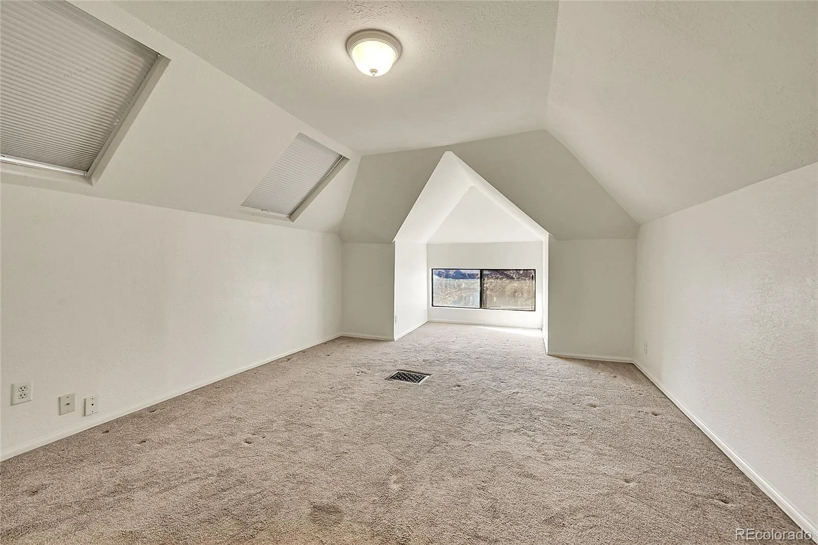 1411 Clayton Street Denver CO 80206 | MLS #REC5101816 07212026173524 1600 27
