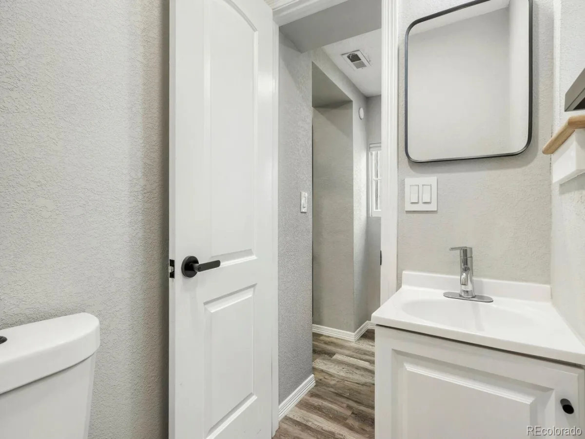 2536 N Vine Street Denver CO 80205 MLS #REC5104058 06262026023315 1200 22