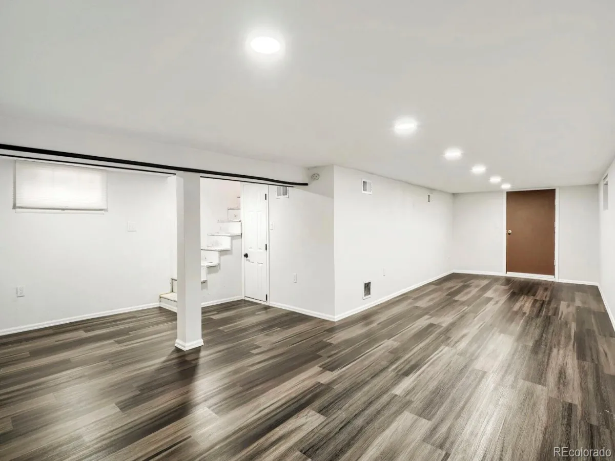 2536 N Vine Street Denver CO 80205 MLS #REC5104058 06262026023315 1200 23
