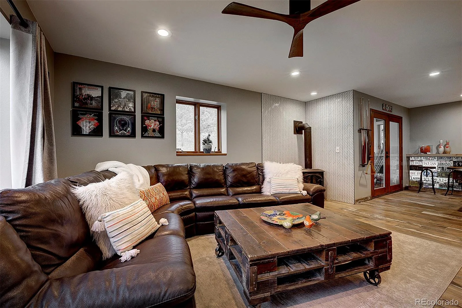 55 Columbine Lane Evergreen CO 80439 | MLS #REC5104617 07292026135506 1600 39