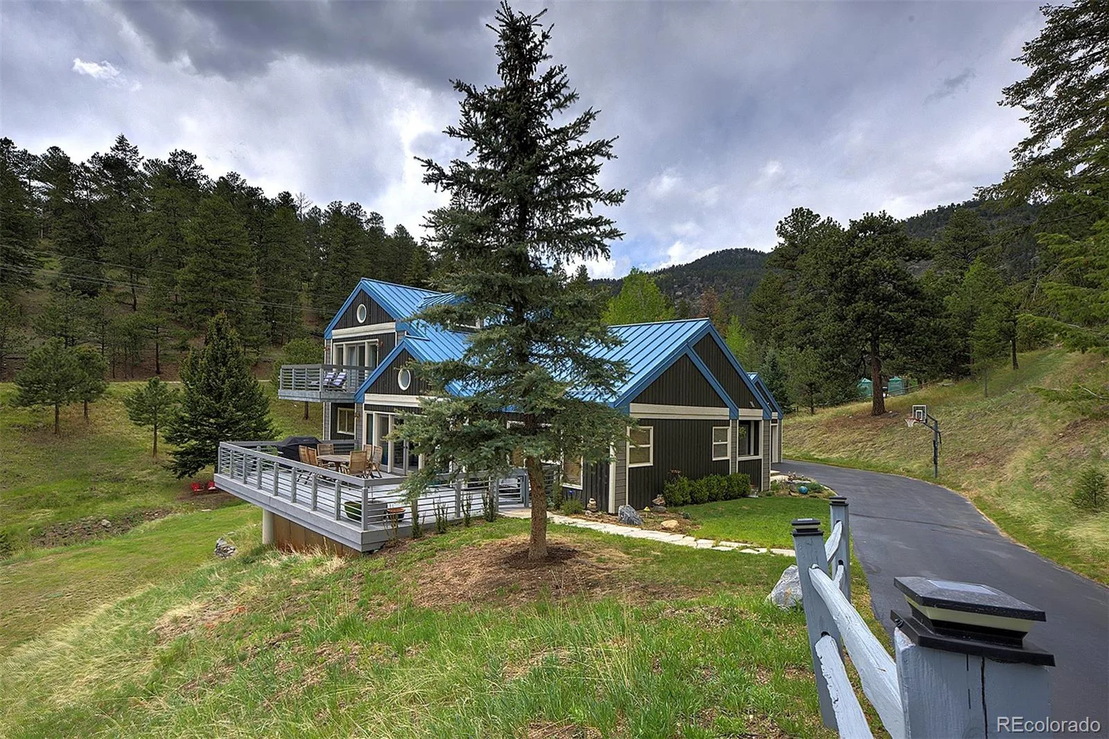 55 Columbine Lane Evergreen CO 80439 | MLS #REC5104617 07292026135506 1600 47
