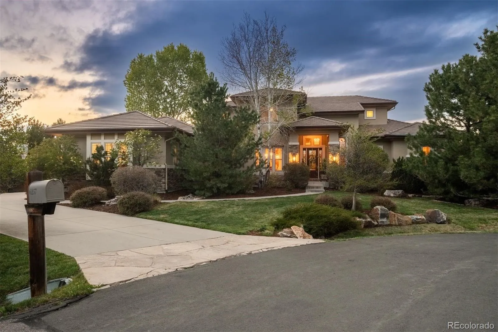 6257 Oxford Peak Court Castle Rock CO 80108 MLS #REC5105205 05012026152754 1600 1
