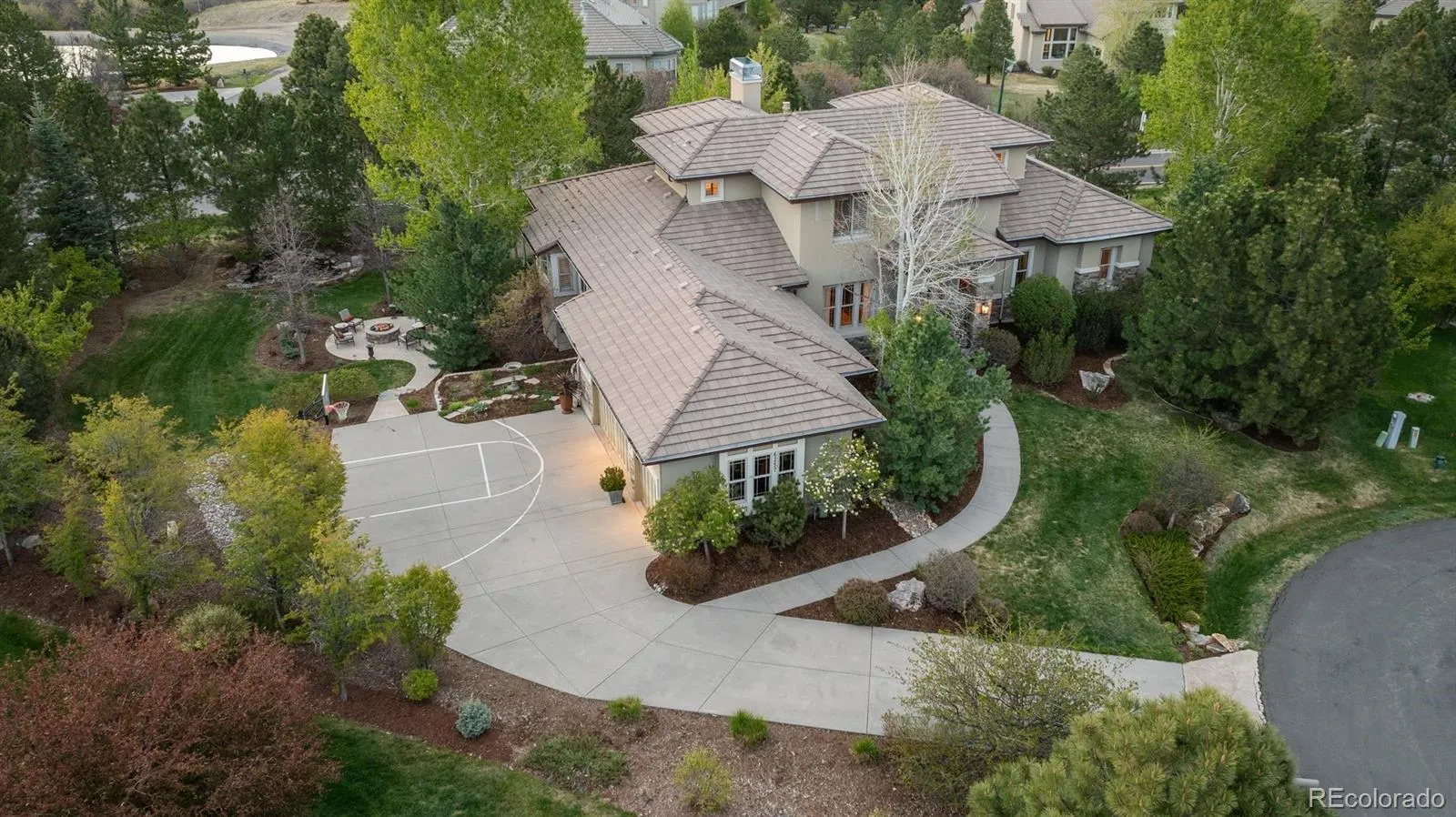 6257 Oxford Peak Court Castle Rock CO 80108 MLS #REC5105205 05012026152754 1600 44