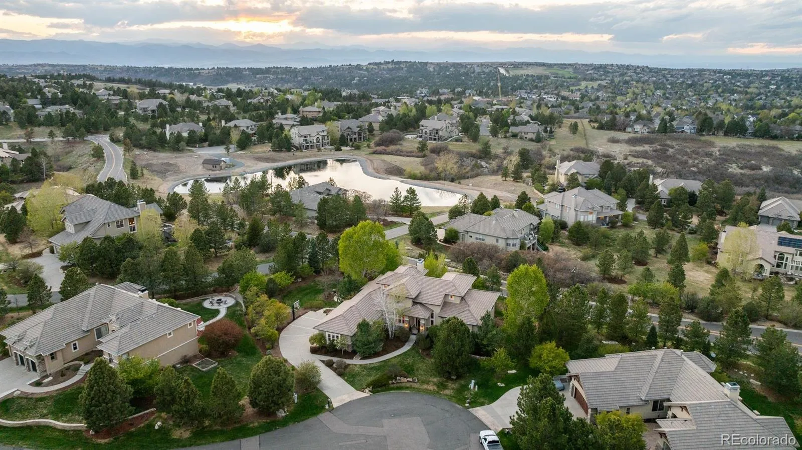 6257 Oxford Peak Court Castle Rock CO 80108 MLS #REC5105205 05012026152754 1600 49