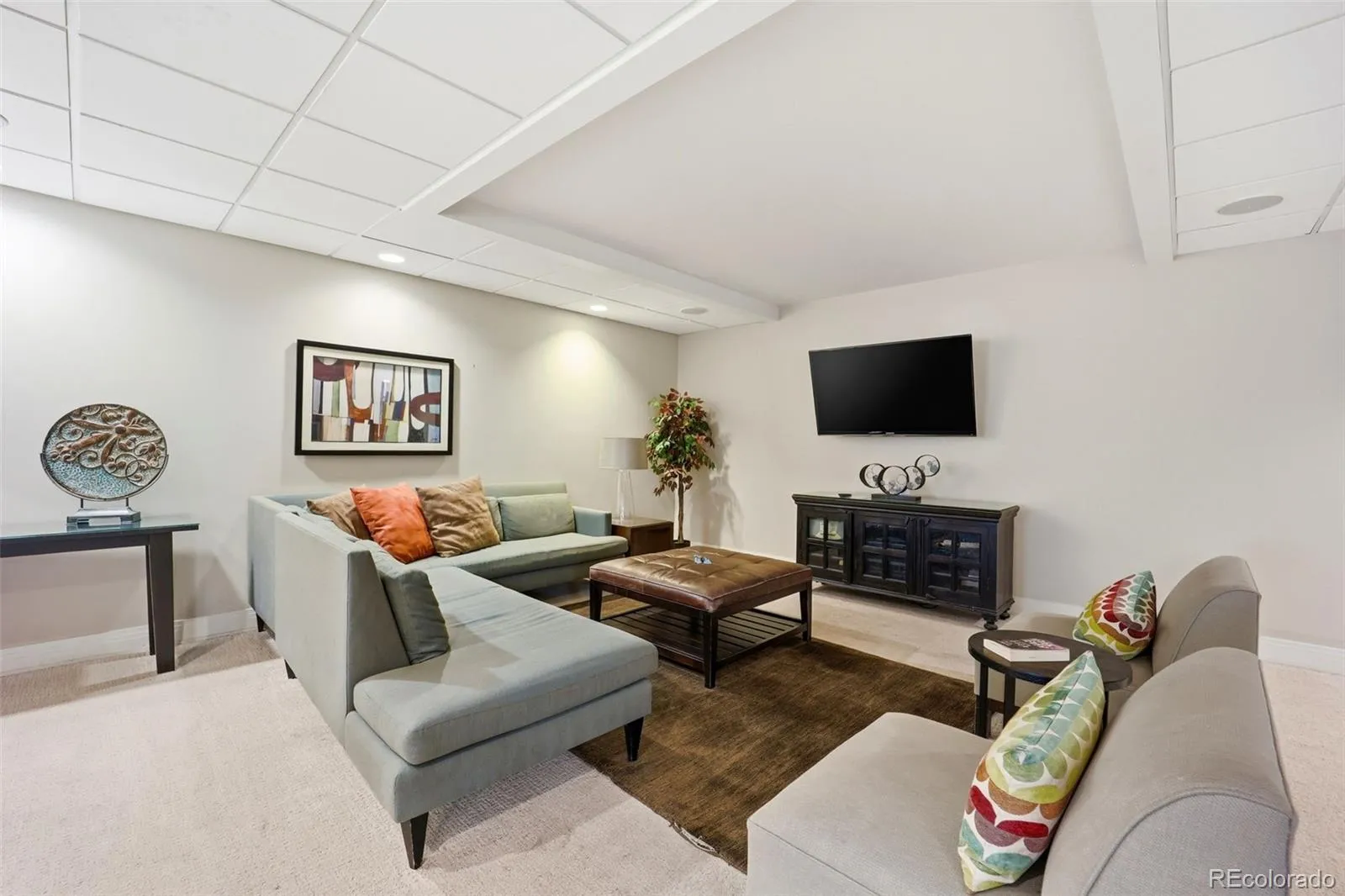 04172026011100 1600 14