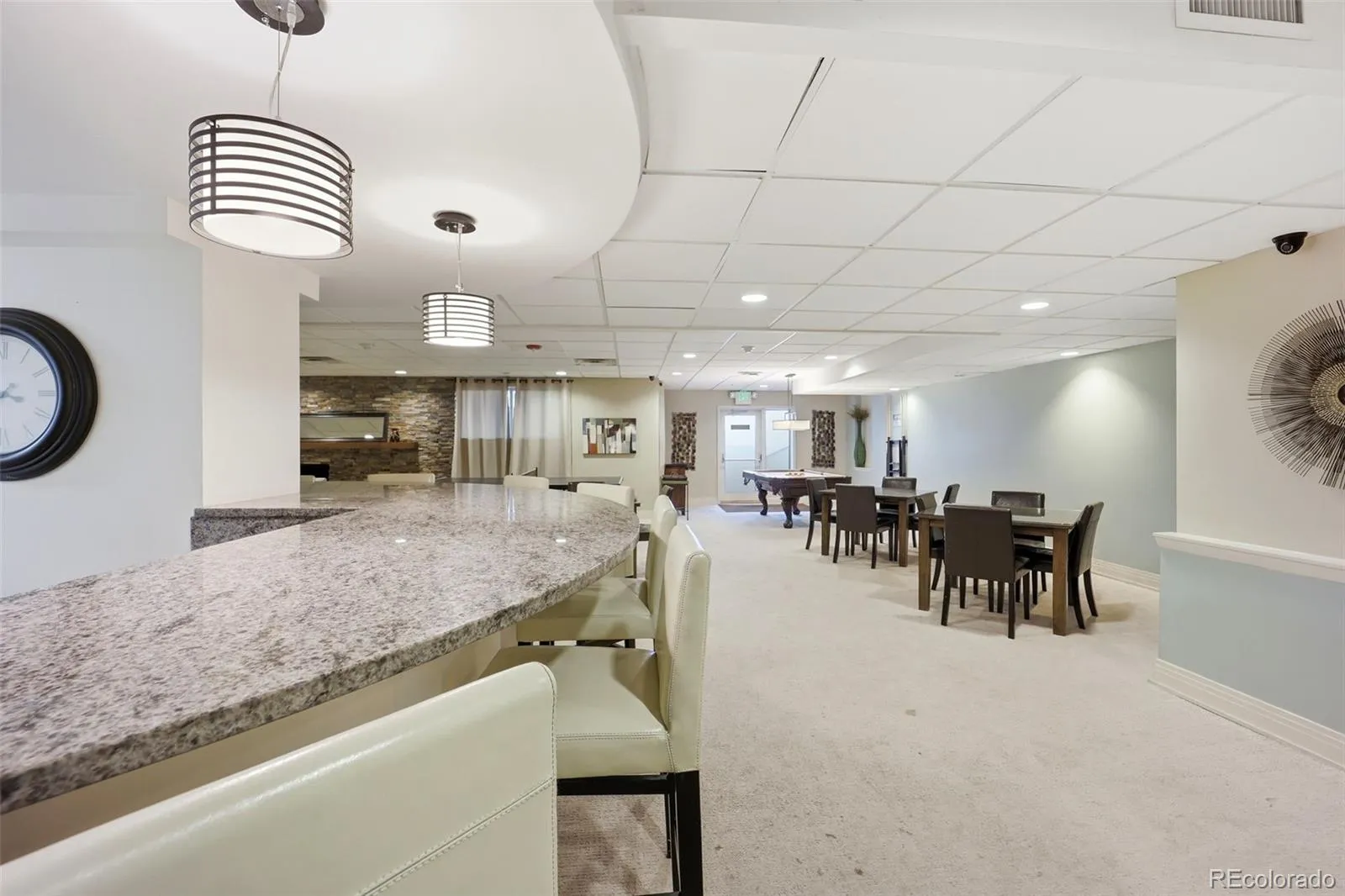 04172026011100 1600 17