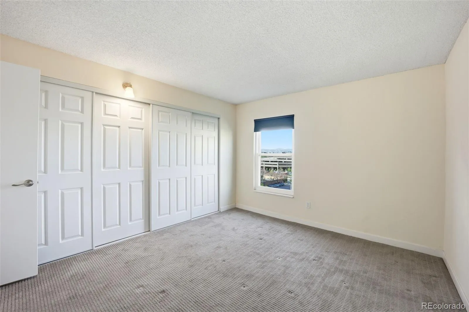 04172026011100 1600 40