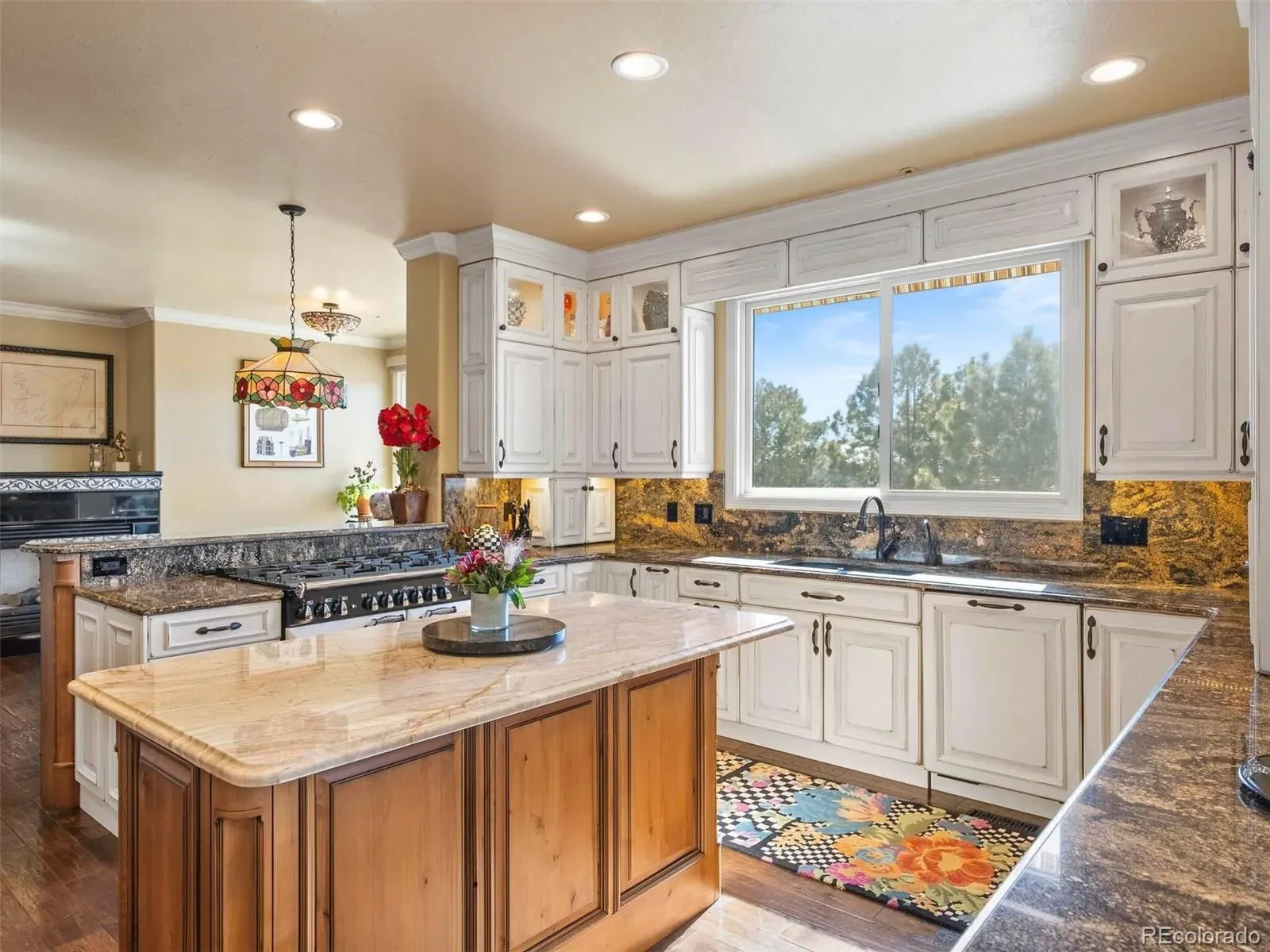2124 Ridge Plaza Drive Castle Rock CO 80108 MLS #REC5107661 03132026214556 1600 14