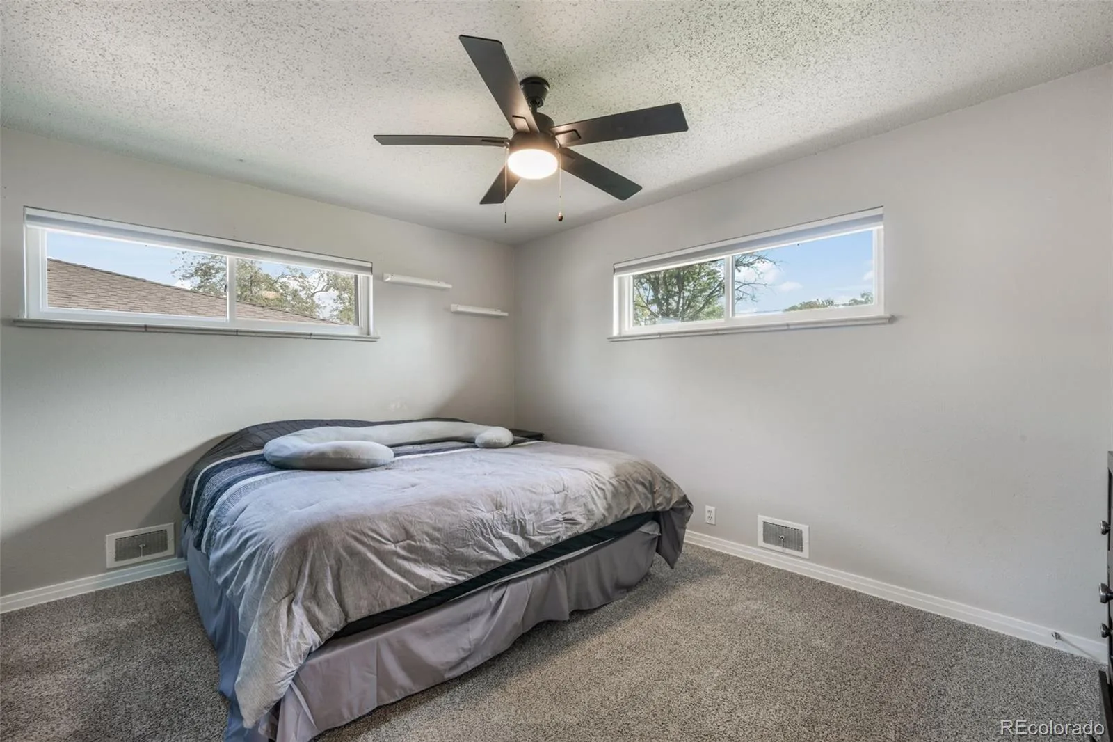 480 S Newland Street Lakewood CO 80226 | MLS #REC5110189 08252026233433 1600 17