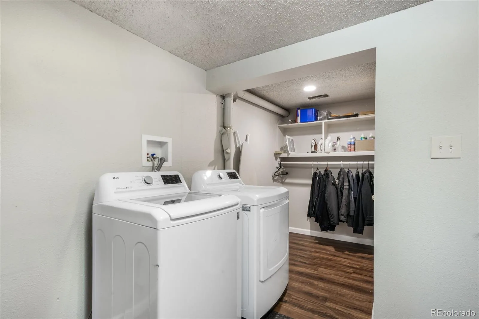 480 S Newland Street Lakewood CO 80226 | MLS #REC5110189 08252026233433 1600 36