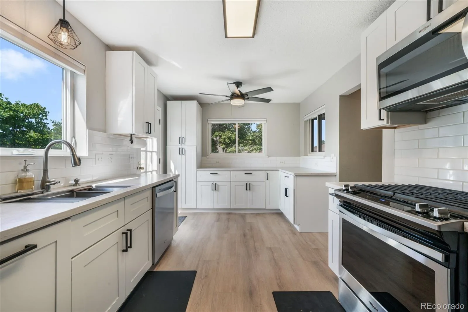 480 S Newland Street Lakewood CO 80226 | MLS #REC5110189 08252026233433 1600 4