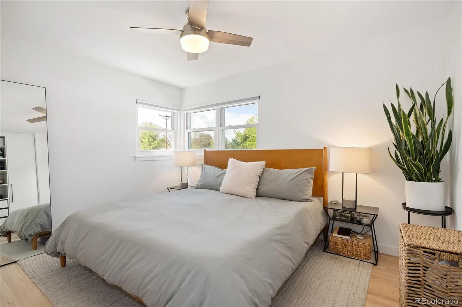 1210 E Amherst Avenue Englewood CO 80113 MLS #REC5110784 05052026193745 1600 15