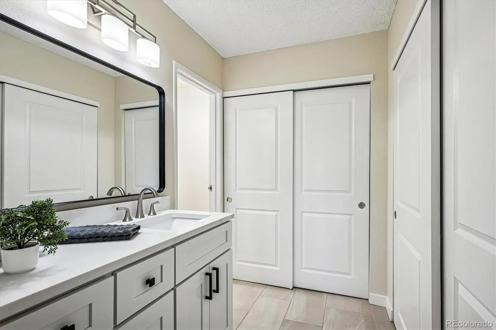 14050 E Linvale Place #601 Aurora CO 80014 MLS #REC5110787 01152026182924 1600 22