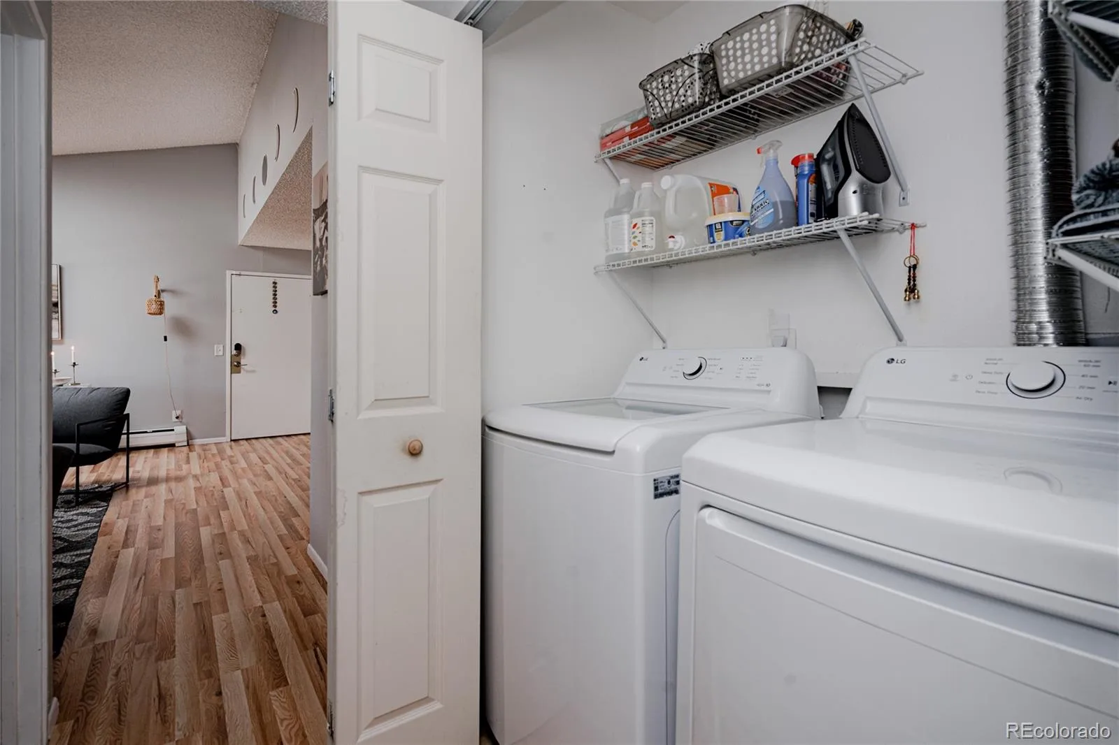 381 S Ames Street #F308 Lakewood CO 80226 | MLS #REC5111163 06092026194417 1600 18