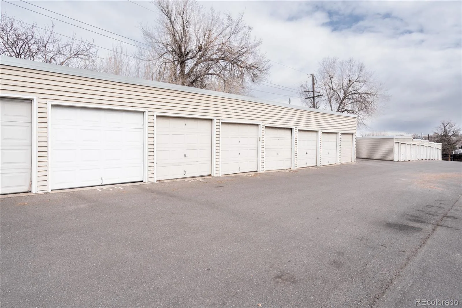 381 S Ames Street #F308 Lakewood CO 80226 | MLS #REC5111163 06092026194417 1600 20
