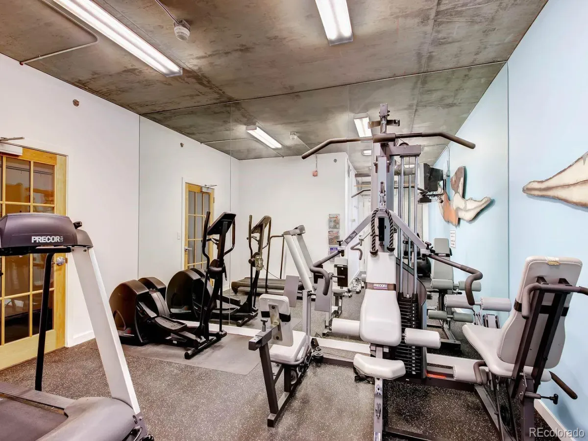 03192026165101 1200 33