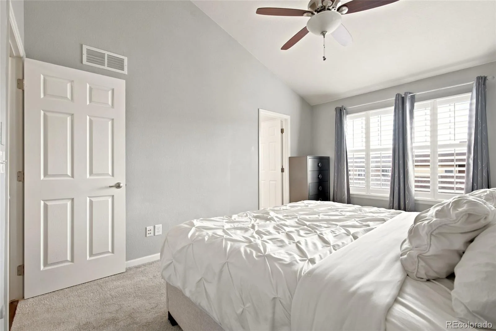 22861 E Briarwood Place Aurora CO 80016 | MLS #REC5115760 07032026161324 1600 25