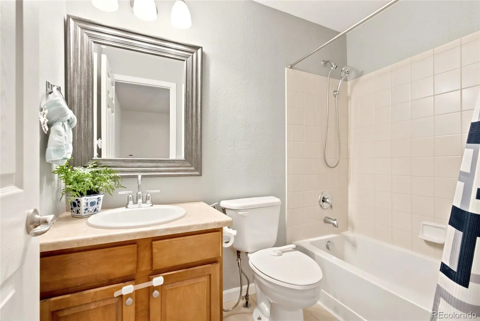 22861 E Briarwood Place Aurora CO 80016 | MLS #REC5115760 07032026161324 1600 32