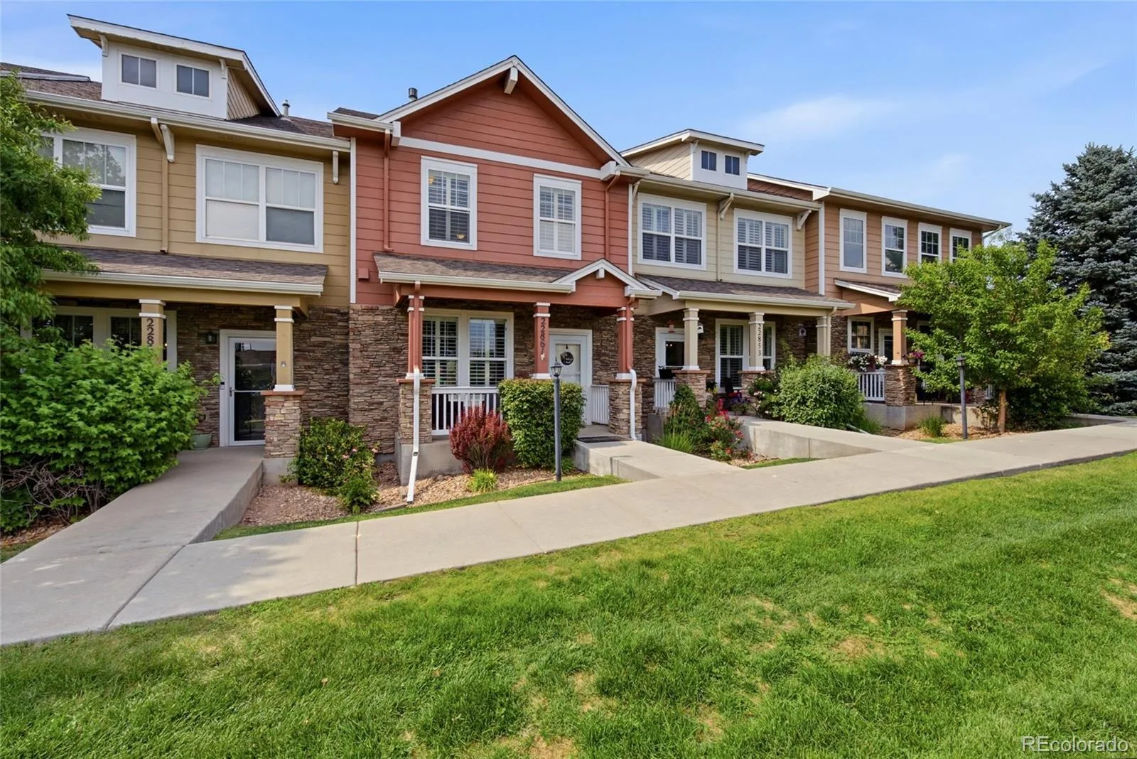 22861 E Briarwood Place Aurora CO 80016 | MLS #REC5115760 07032026161324 1600 40