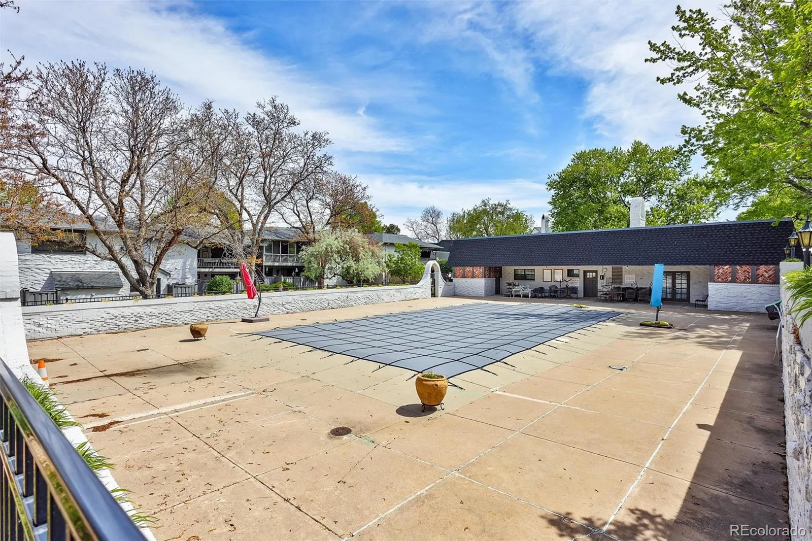 3538 S Ivanhoe Street Denver CO 80237 MLS #REC5118386 05072026040417 1600 27