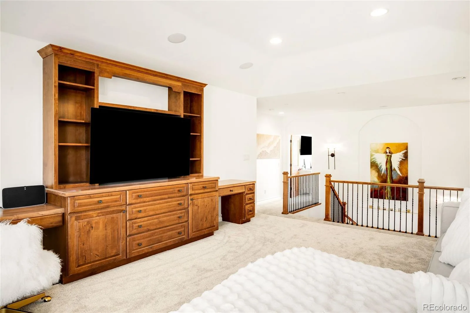 981 Buffalo Ridge Road Castle Pines CO 80108 | MLS #REC5121699 08202026180535 1600 24