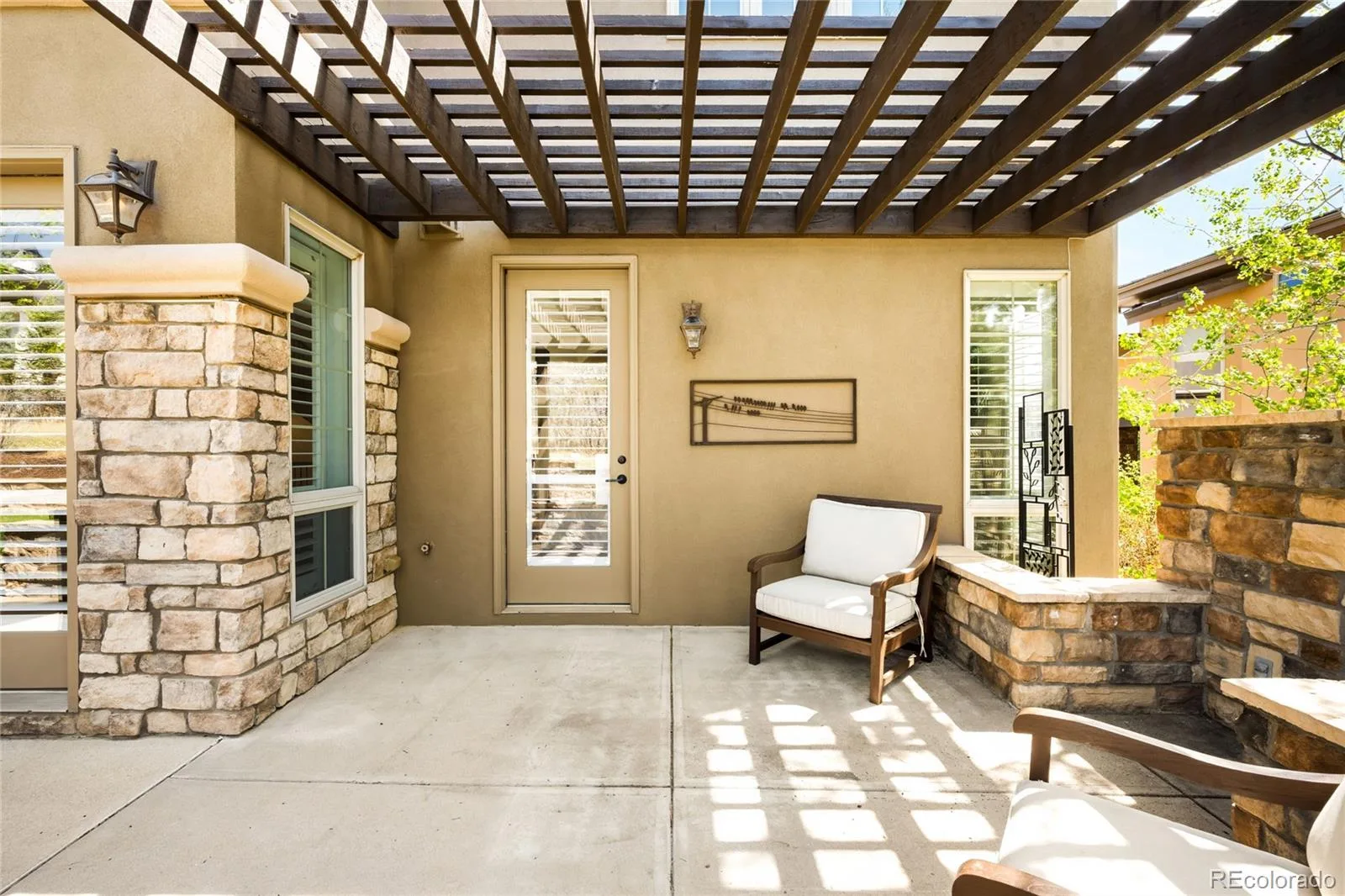 981 Buffalo Ridge Road Castle Pines CO 80108 | MLS #REC5121699 08202026180535 1600 43