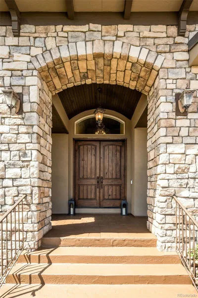 981 Buffalo Ridge Road Castle Pines CO 80108 | MLS #REC5121699 08202026180535 800 5